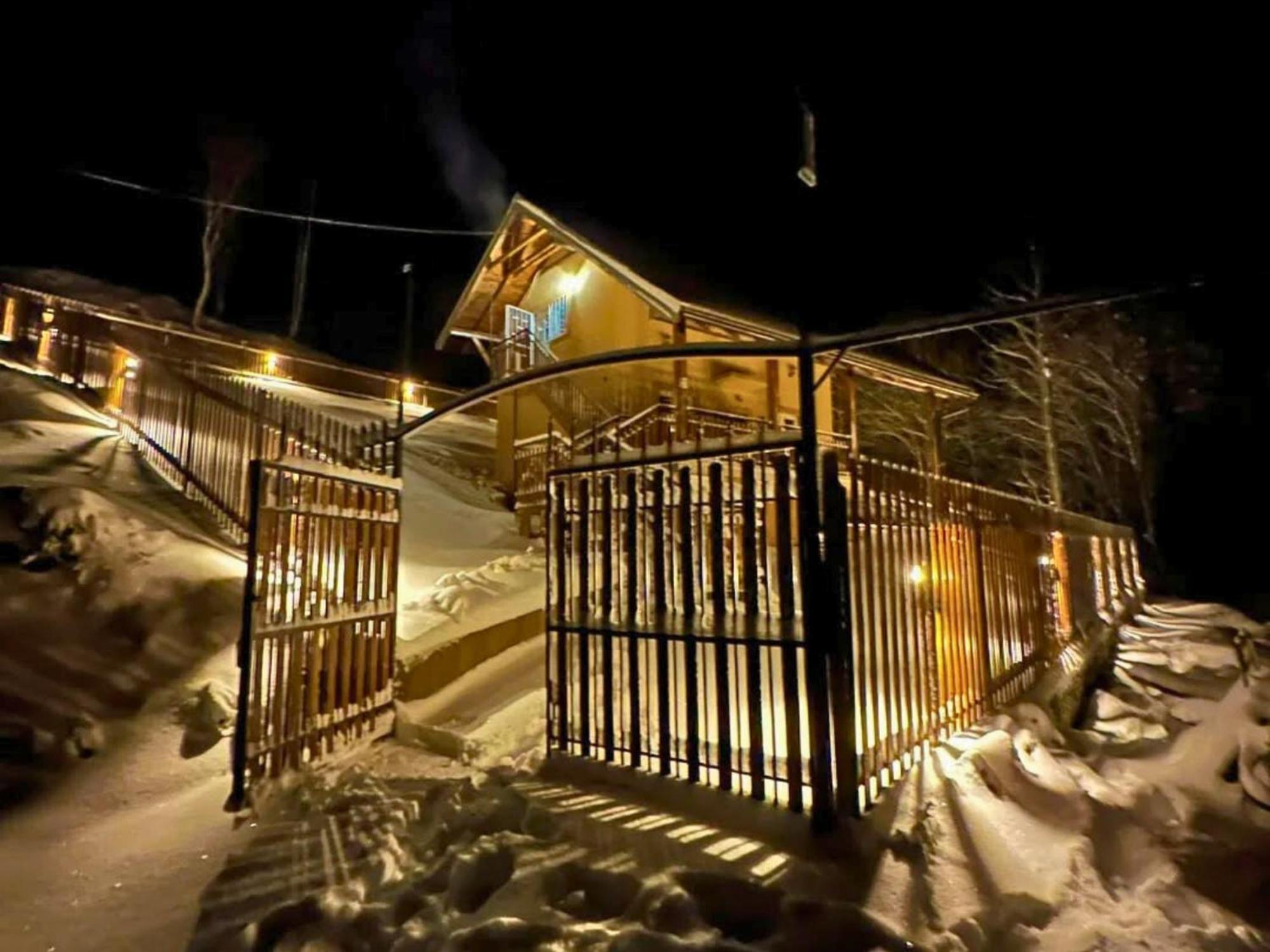 Villa Povlen - Escape To Forest - Mini Bar, Sound System, Hot Tub & Ps4 Prokici Exterior photo